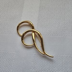 Vintage Gold Brooch